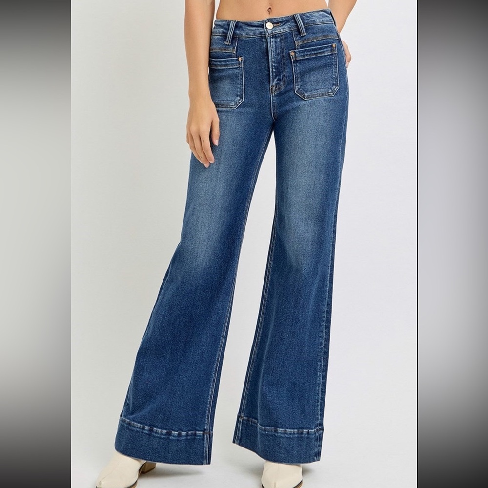 New with tags! Risen jeans w patch pockets and great cuff. Multiple sizes.